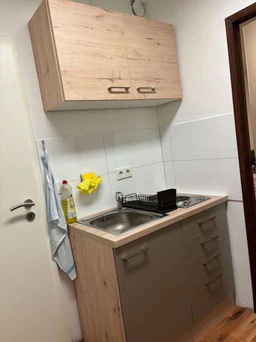 Gemuetliche Wohnung Mit Balkon Σααρμπρύκεν Εξωτερικό φωτογραφία